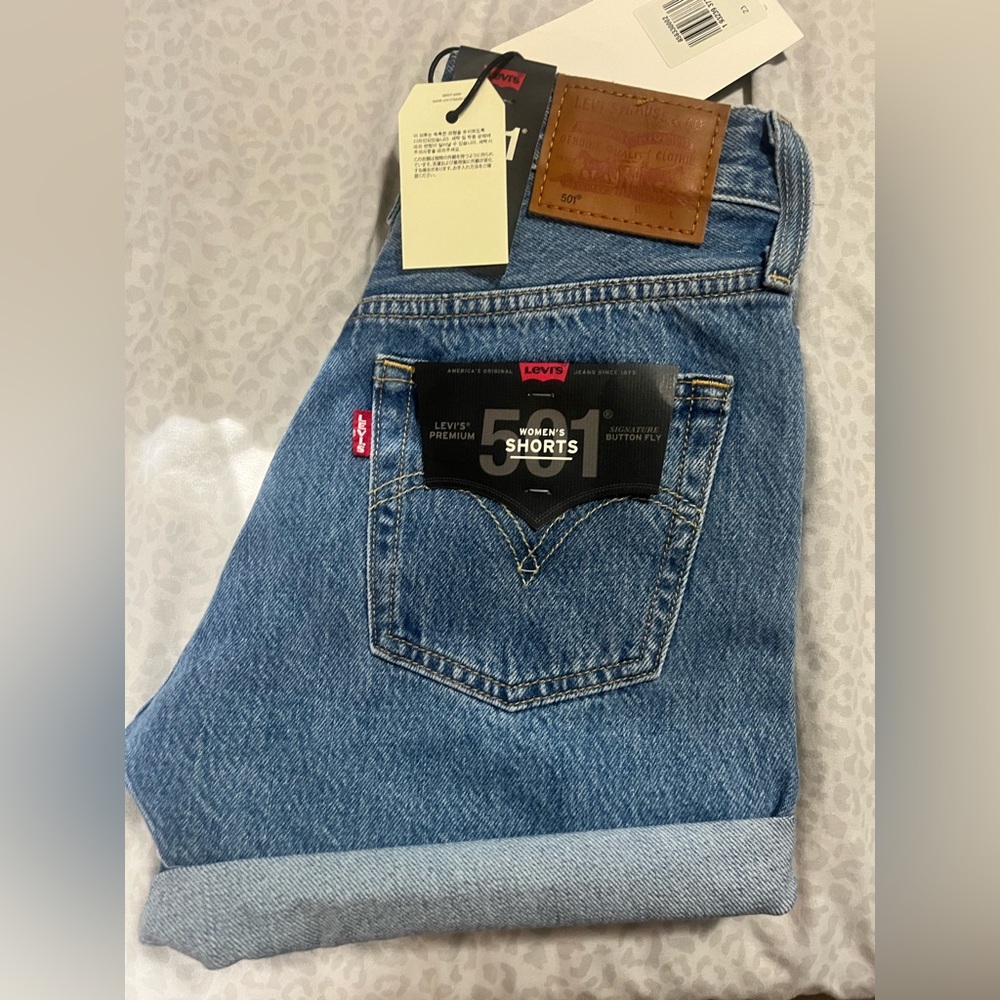 Women’s 501 Levi’s shorts